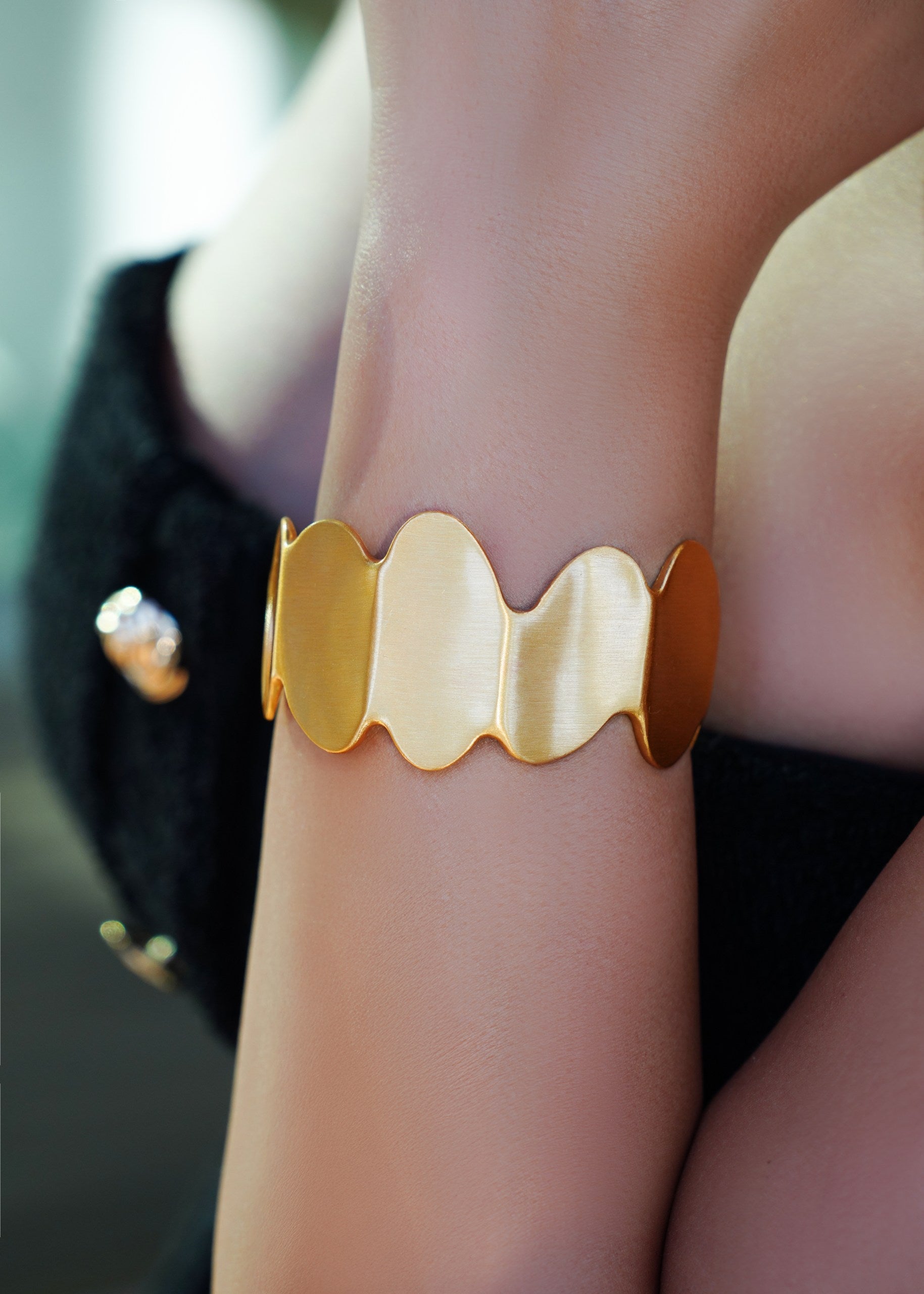 Brooklyn cast Bracelet Gold